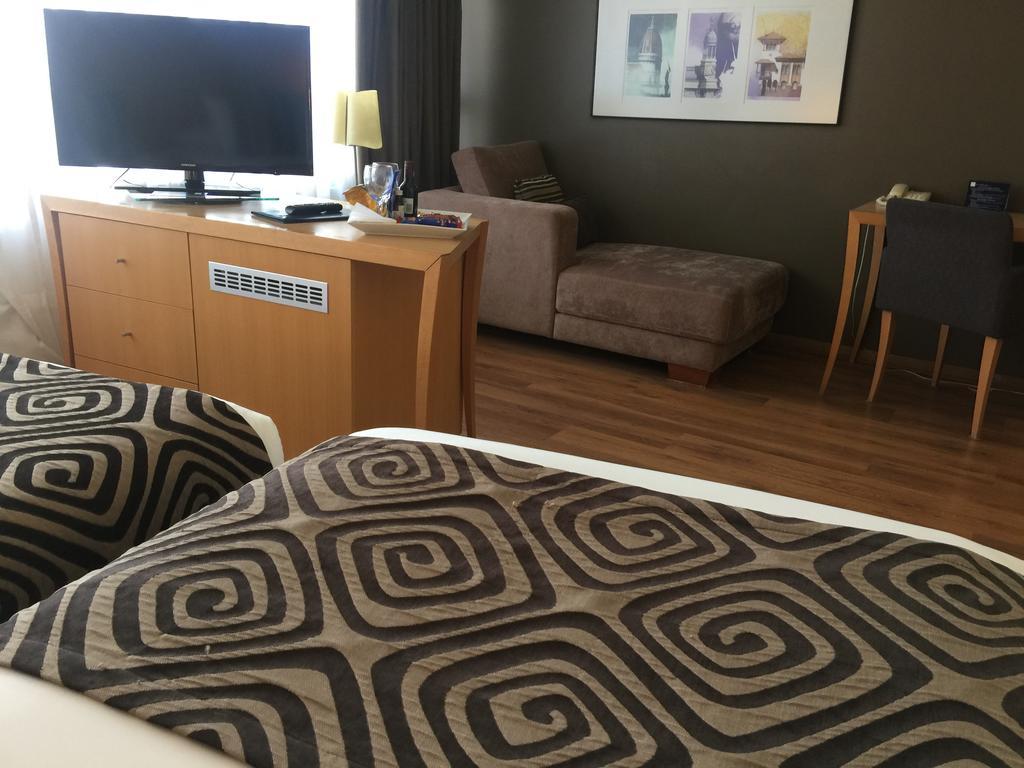 Tryp Montevideo Hotel Exteriér fotografie