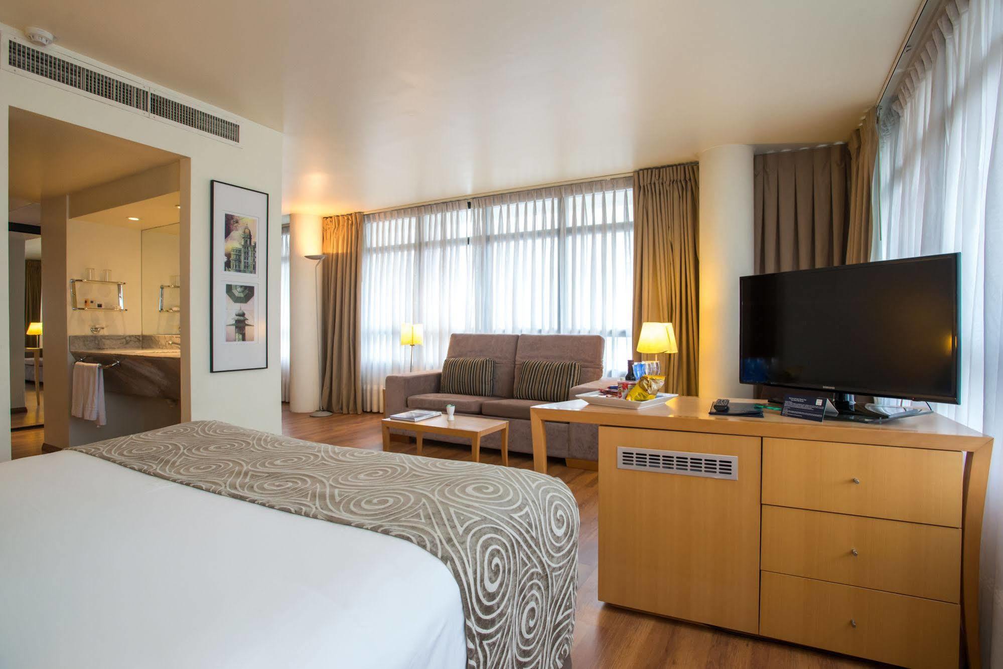 Tryp Montevideo Hotel Exteriér fotografie