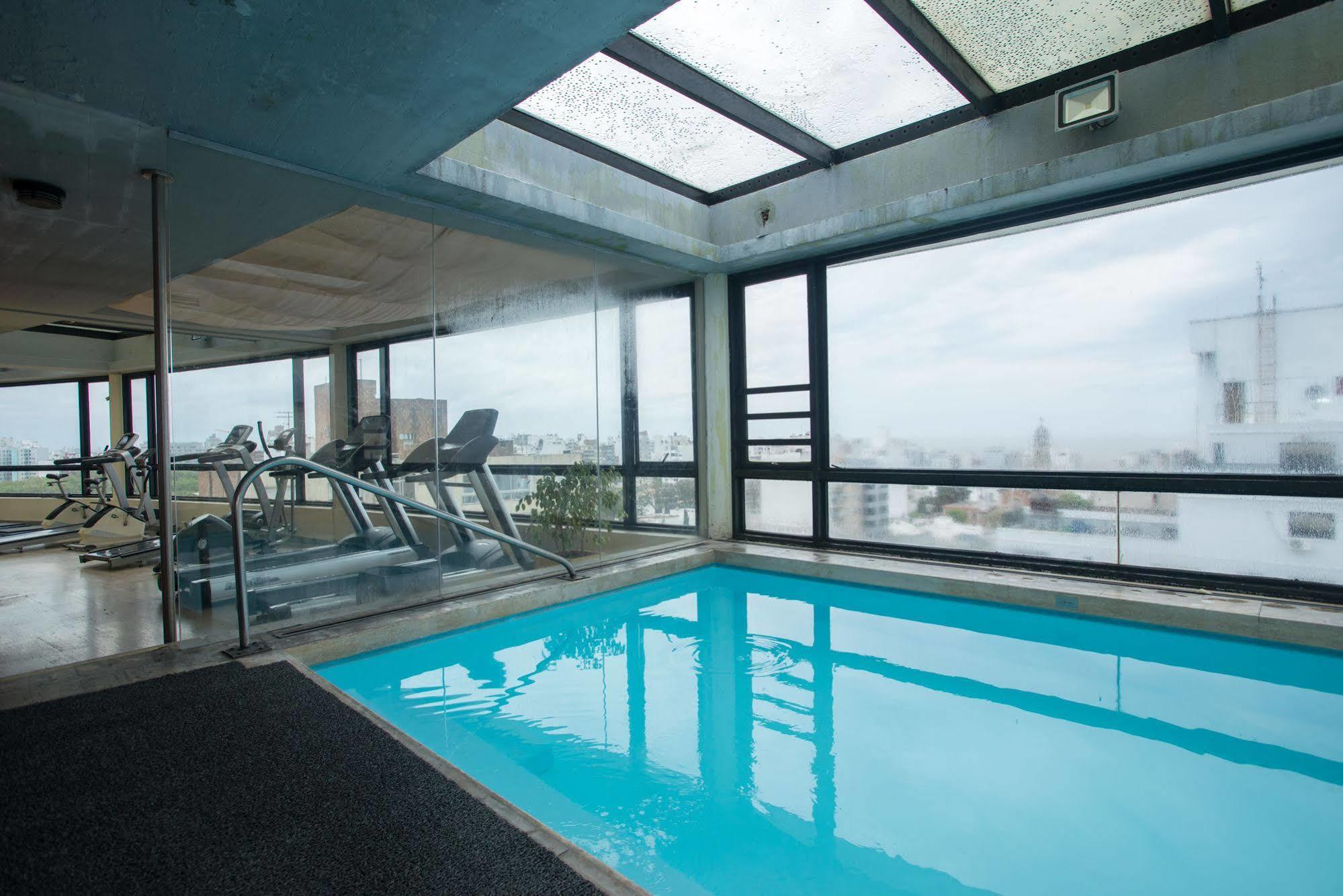 Tryp Montevideo Hotel Exteriér fotografie