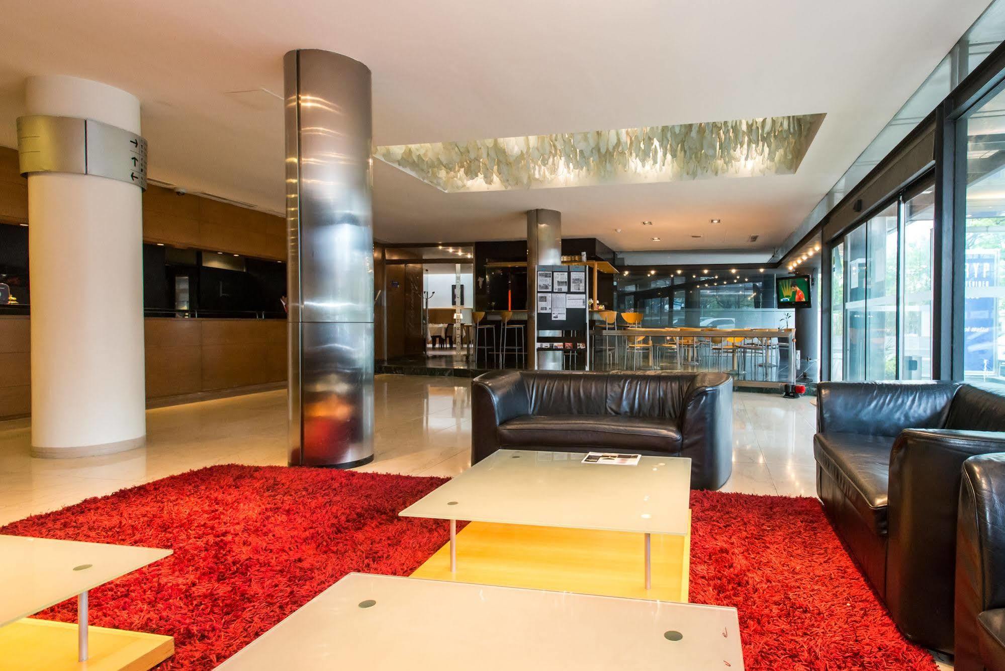 Tryp Montevideo Hotel Exteriér fotografie
